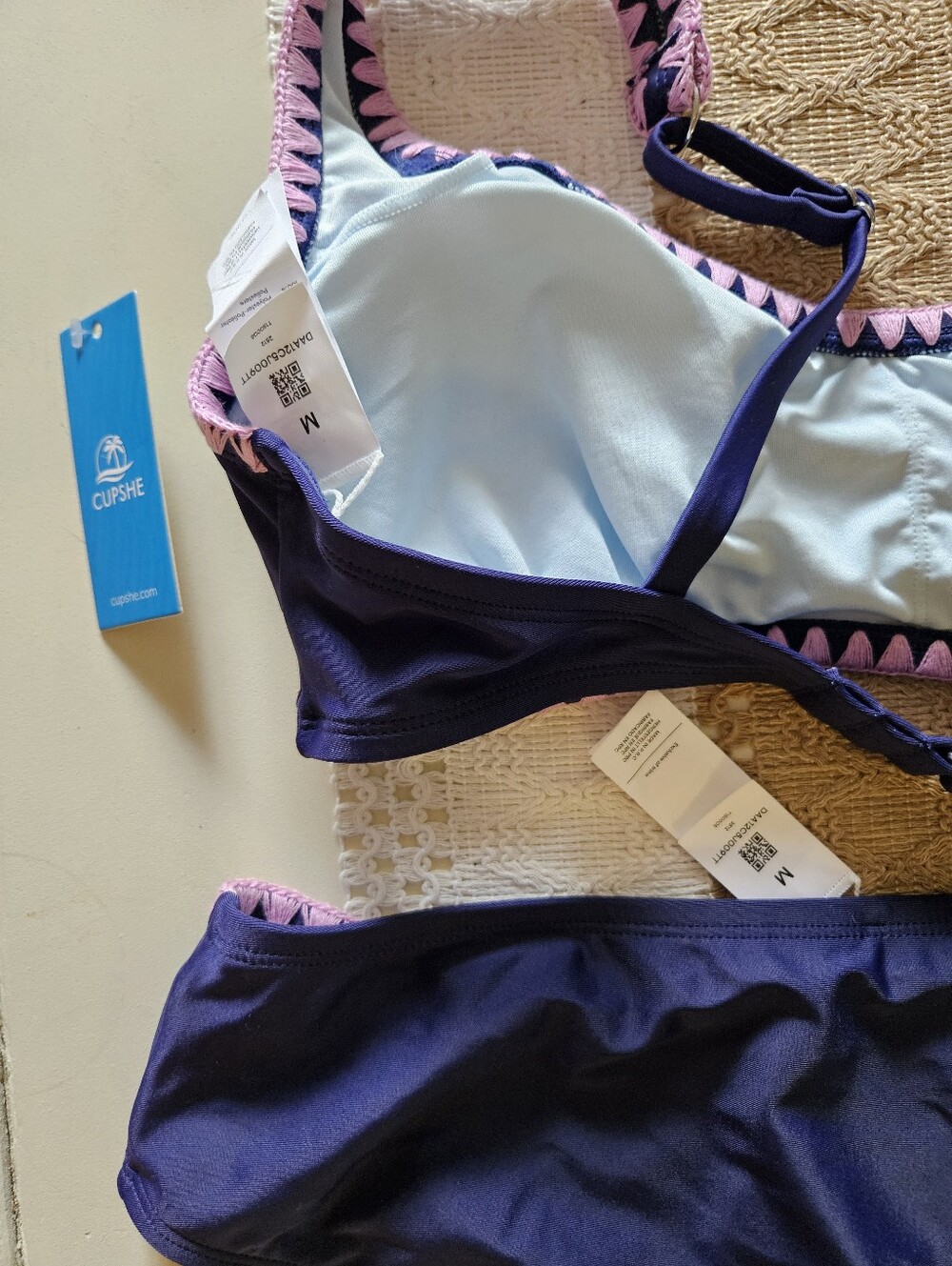 Cupshe Purple Bikini with Pink Trim size Medium - Picture 4 of 4